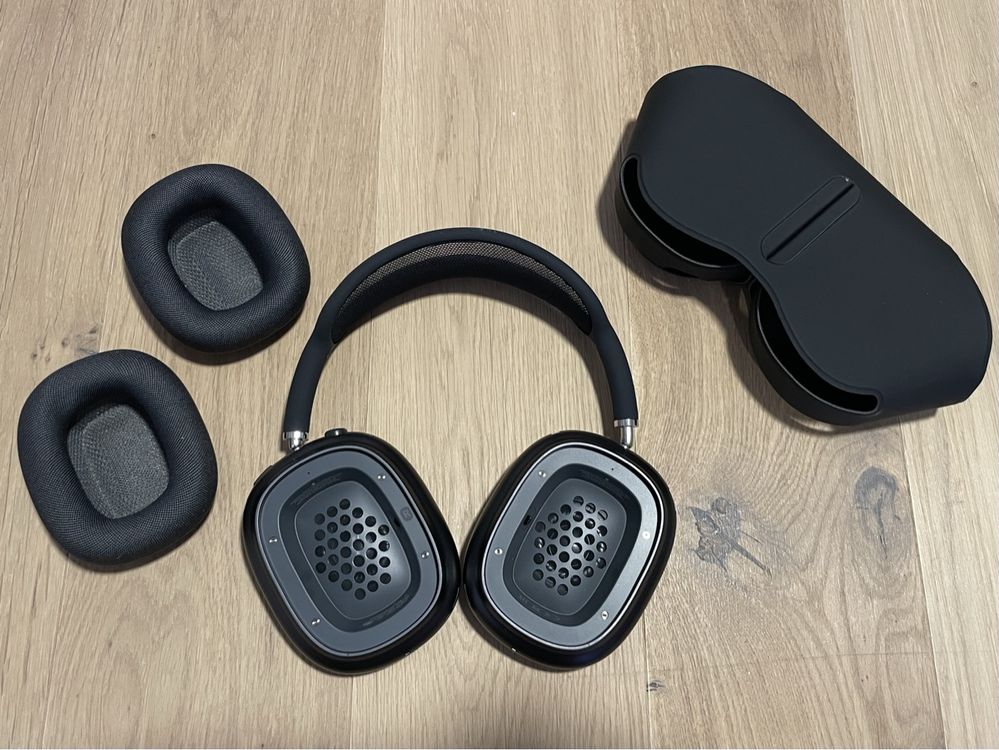Airpods Max Space Gray with Black Headband | Kaufen auf Ricardo