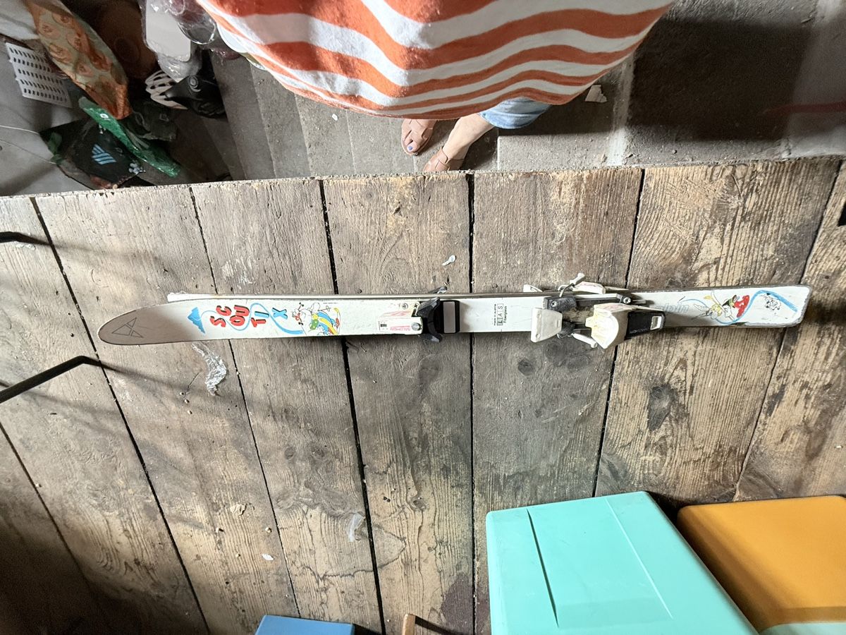 Skis: Skis enfant 110cm – D'occasion à Cousset par Andre93mendes