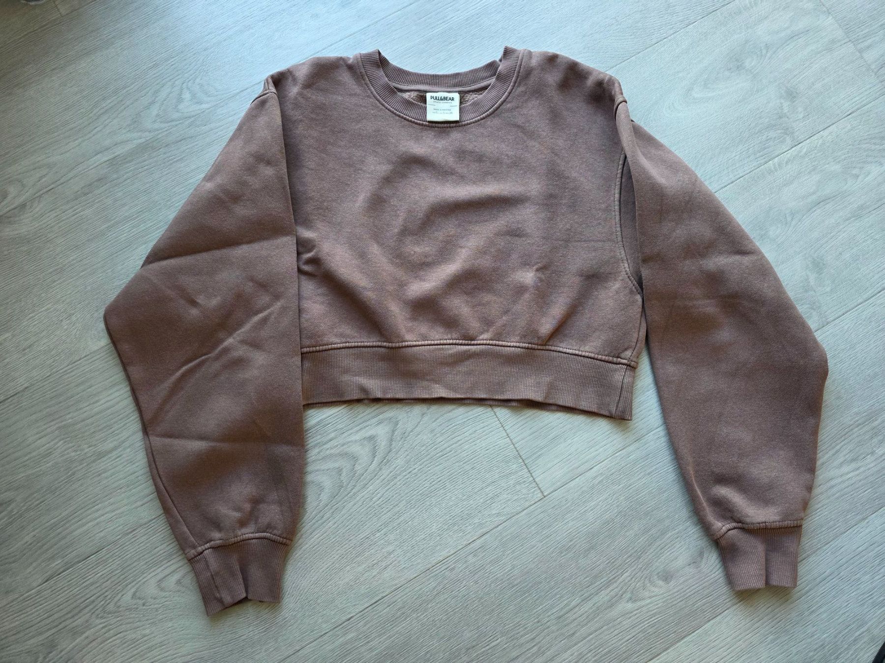 Pull&Bear Pullover & Sweatshirts: Pull&Bear  Crop Pulli  taupe  Gr. S – Gebraucht aus Langnau am Albis von kktdora