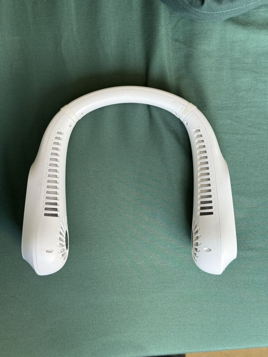 Ventilateurs: Nacken Ventilator Tragbar Weiss Neu – D'occasion à Zürich par mangomaster