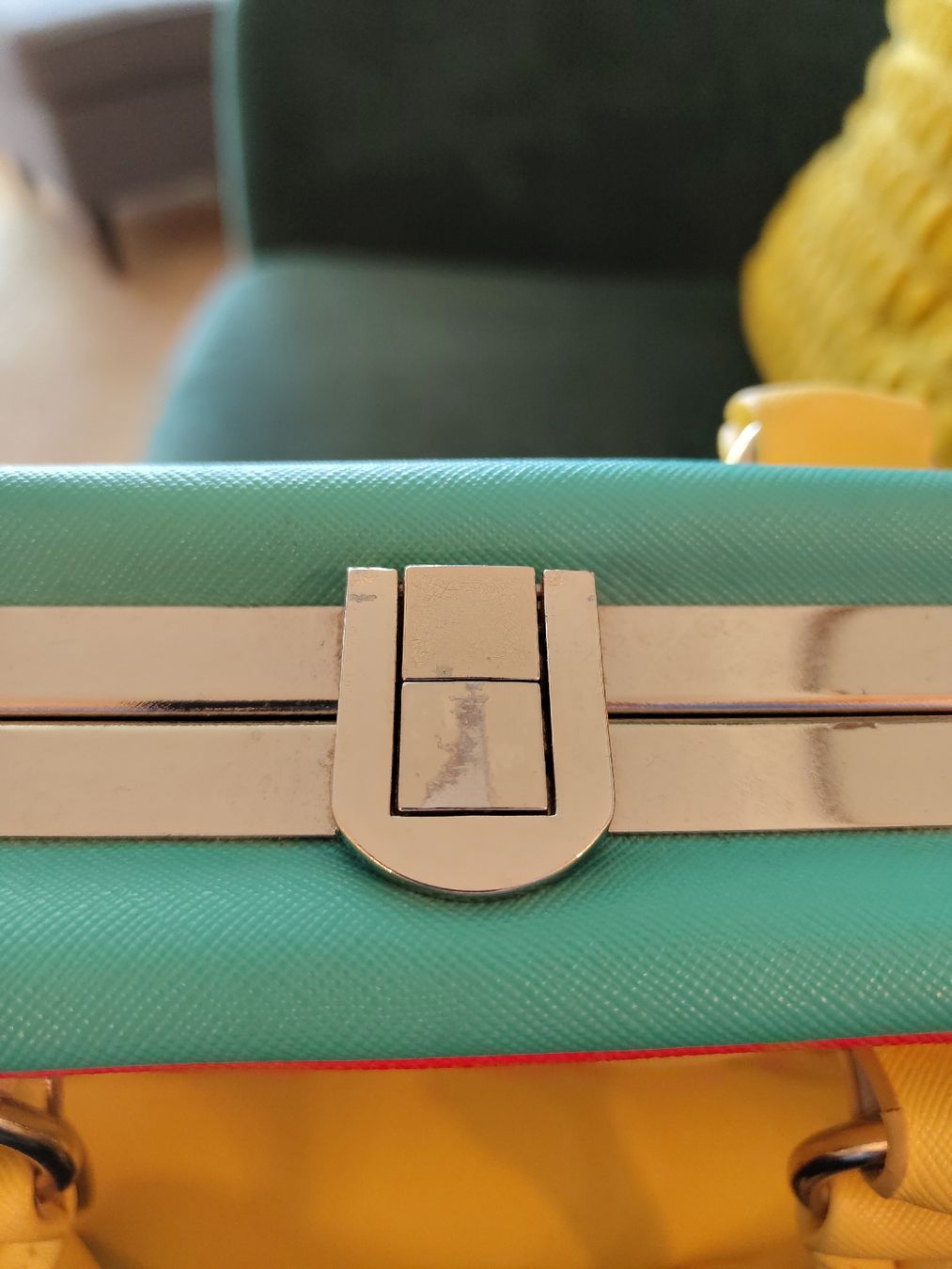 Bulaggi Borse da donna: Handtasche gelb mit von BULAGGI – Usato da Zürich venduto da Etterebdan 4