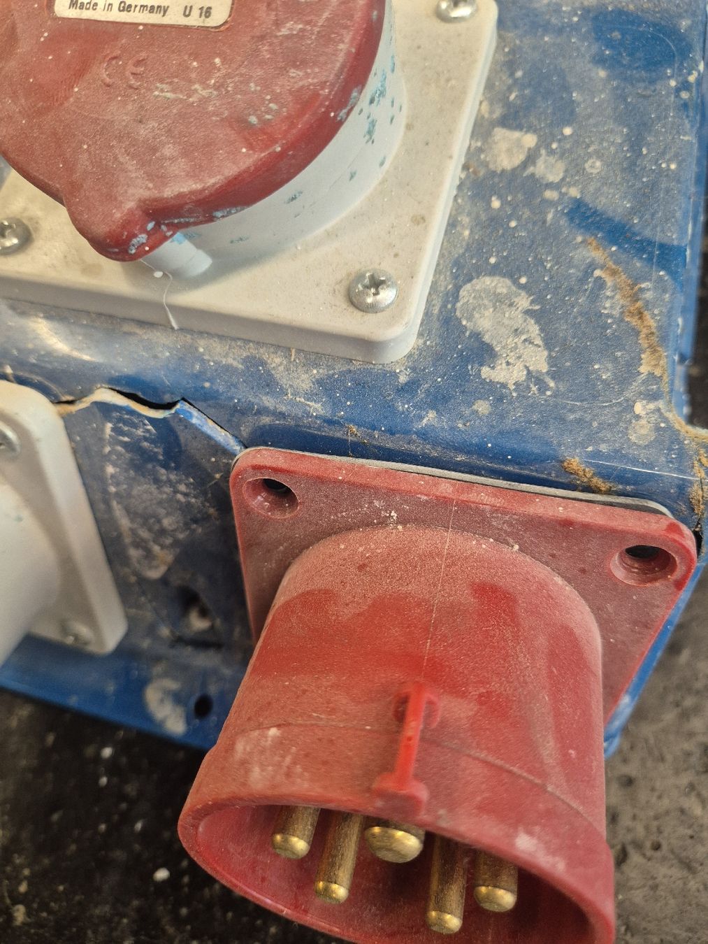 Elektrotechnik: Elektroverteiler gebraucht  – Defekt aus Näfels von j.lattmann 4