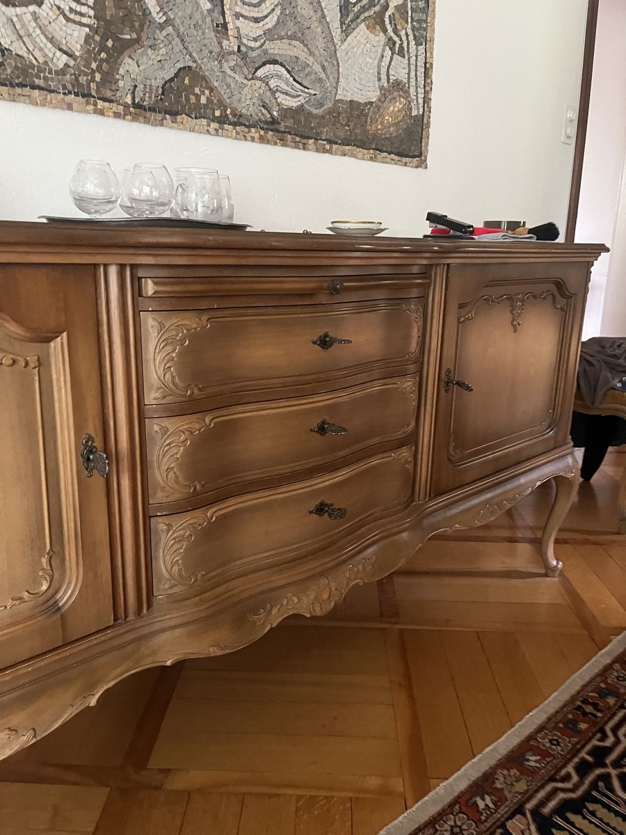 Credenze: Schönes Buffett im Louis XV Stil – Usato da Solothurn venduto da Bobesch08 5