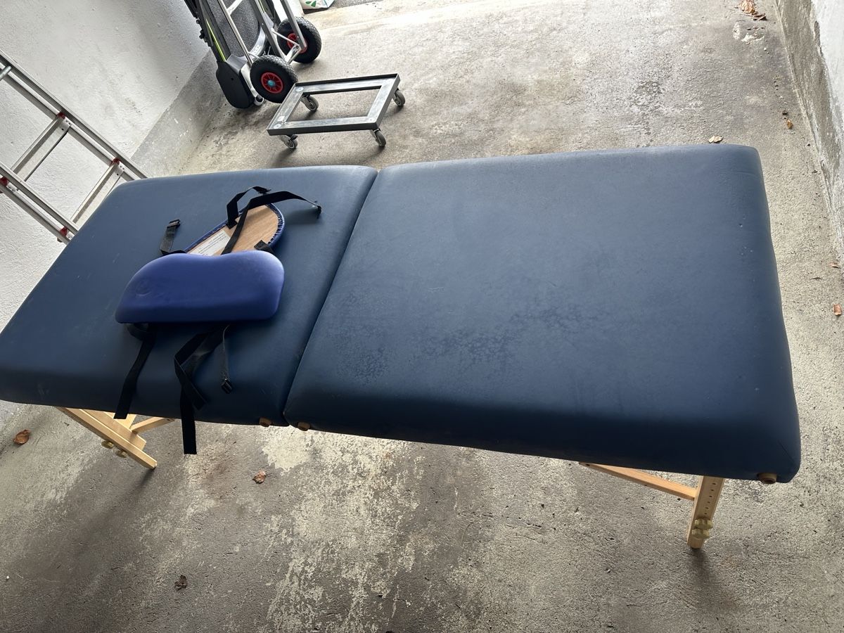 TecTake Lettini & sedie per cosmetici: Massagebank/ Therapieliege TecTake – Usato da Wohlen AG venduto da jes_9c79