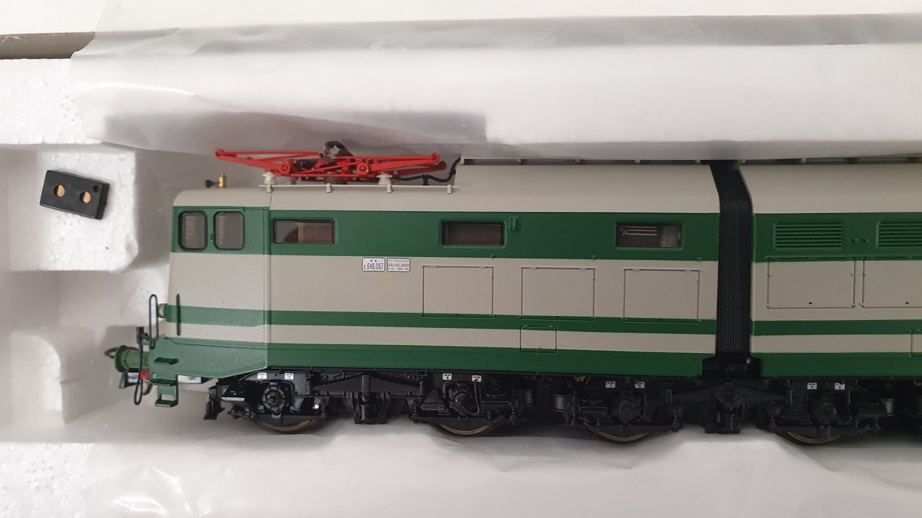 Roco Modellini di ferrovie: Roco 62568 FS E646.067, grau/grün, Ep IV-V, mit Decoder – Nuovo e nell'imballaggio originale da Würenlos venduto da juruth 2