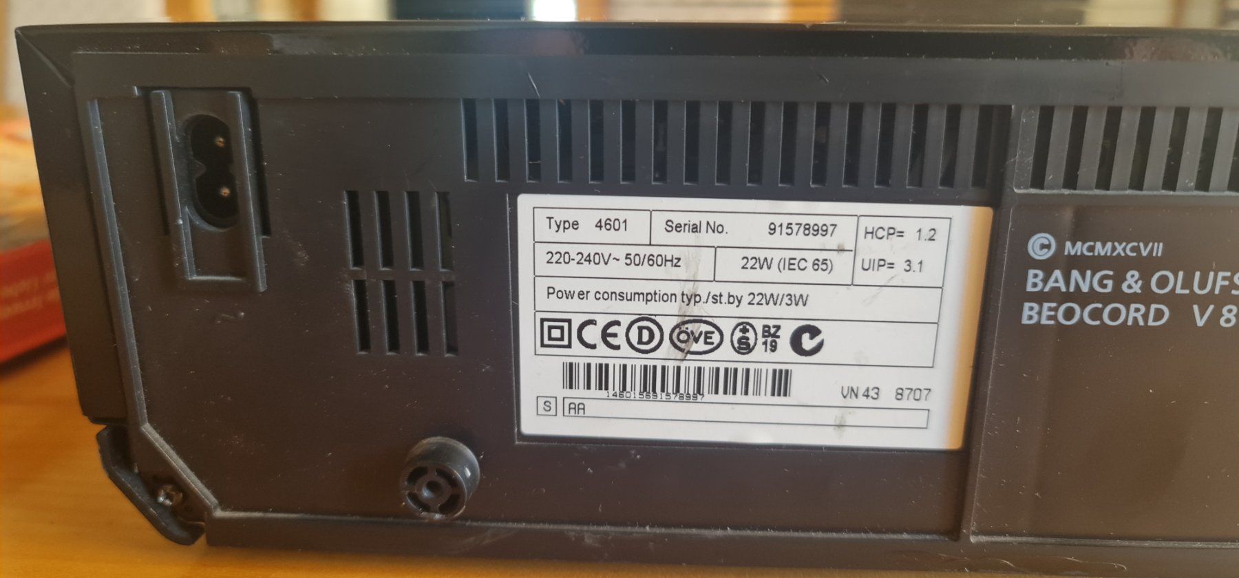 Bang & Olufsen Lettore multimediale & Streamer: Bang & Olufsen BEOCORD V8000 – Usato da Meiringen venduto da Logia 3