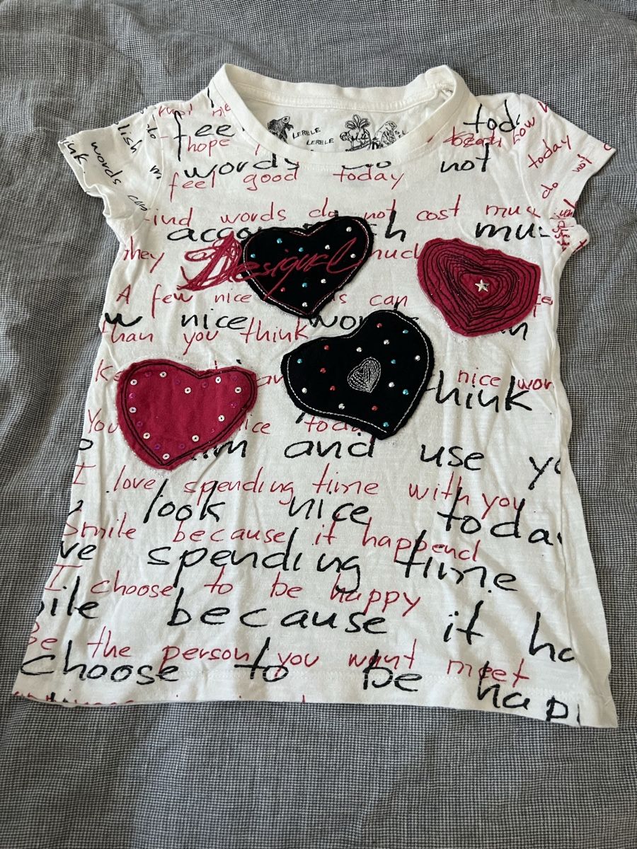 Desigual Camicette, T-shirt & Top: T shirt desigual 7-8 ans – Usato da Sion venduto da jerermy1911