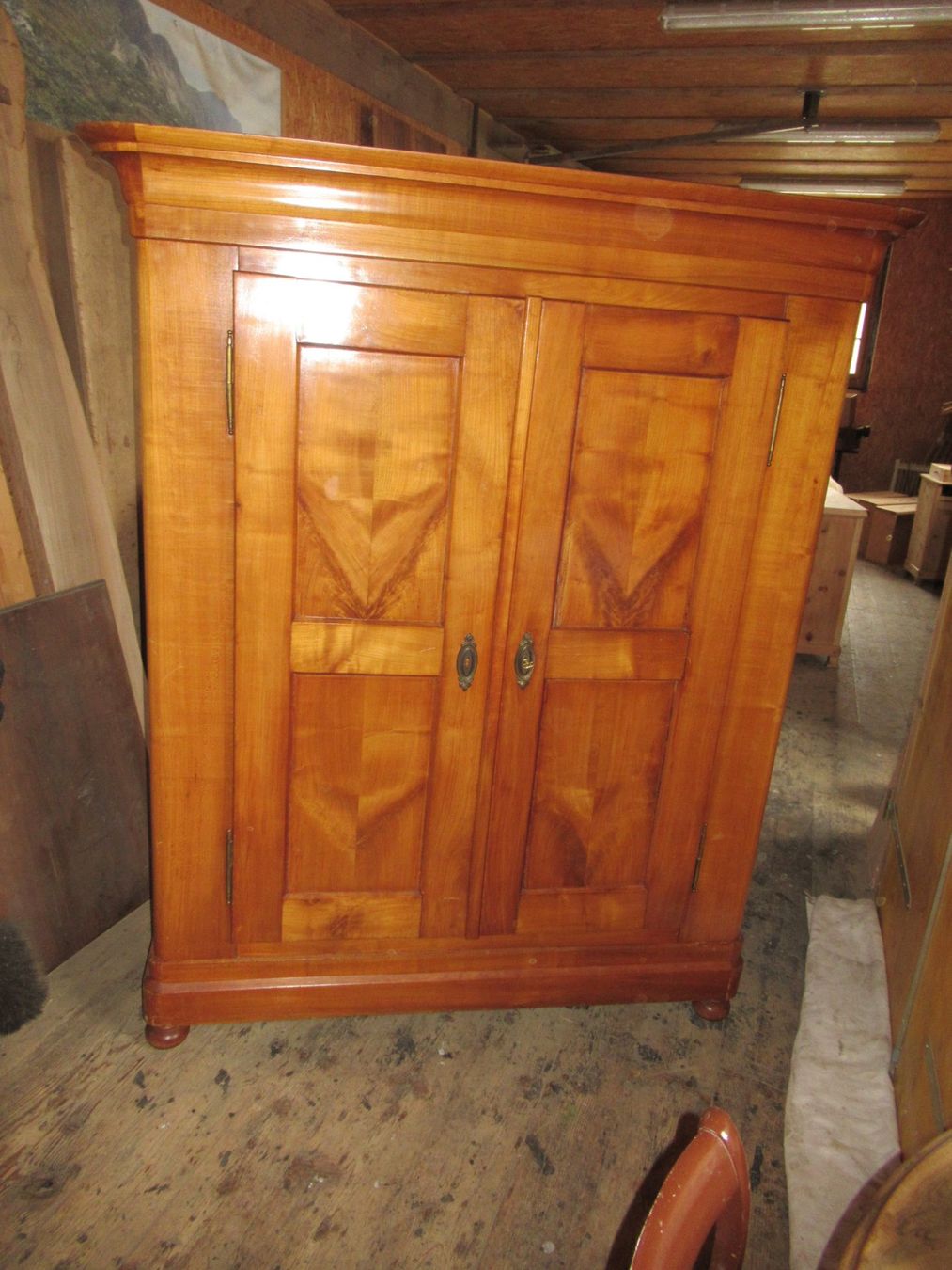 Armadi: Biedermeier Schrank (Kirschbaum/185) – Usato da Berg SG venduto da Pizza58
