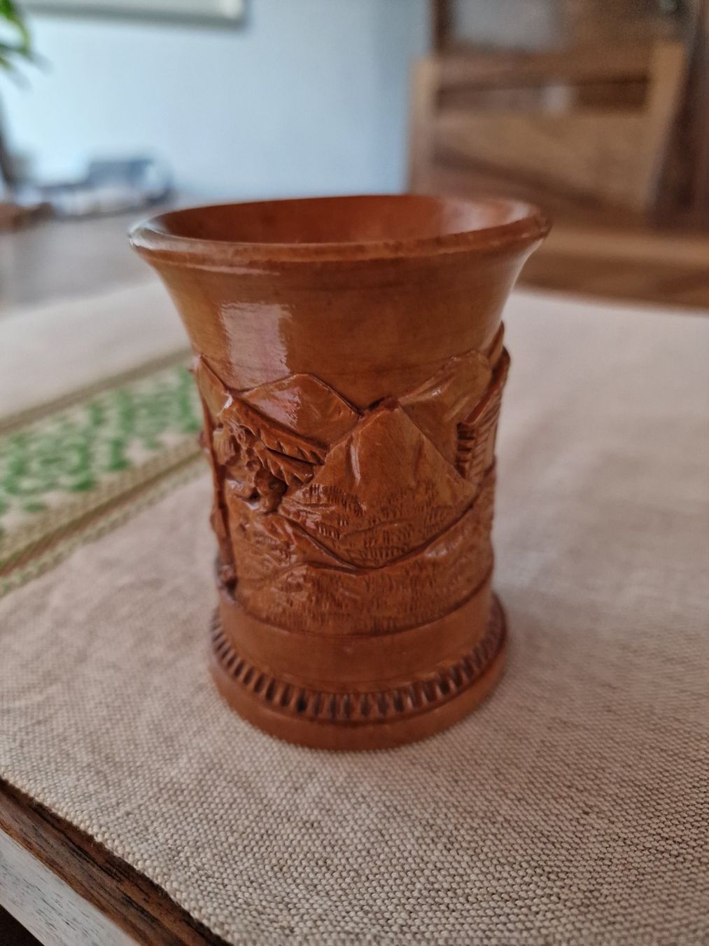 Sonstiger Schmuck: Holzbecher geschnitzt  -  Brienz  -  um 1880! – Gebraucht aus Röthenbach i. E. von Heureka5 3