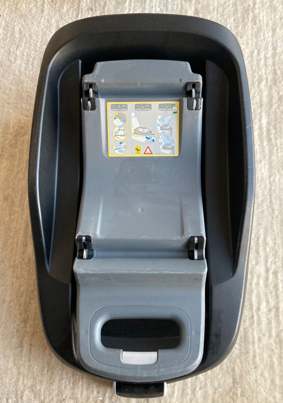 Maxi-Cosi Seggiolini per auto: Maxi-cosi & Isofix-Station – Usato da Liestal venduto da pr03 8