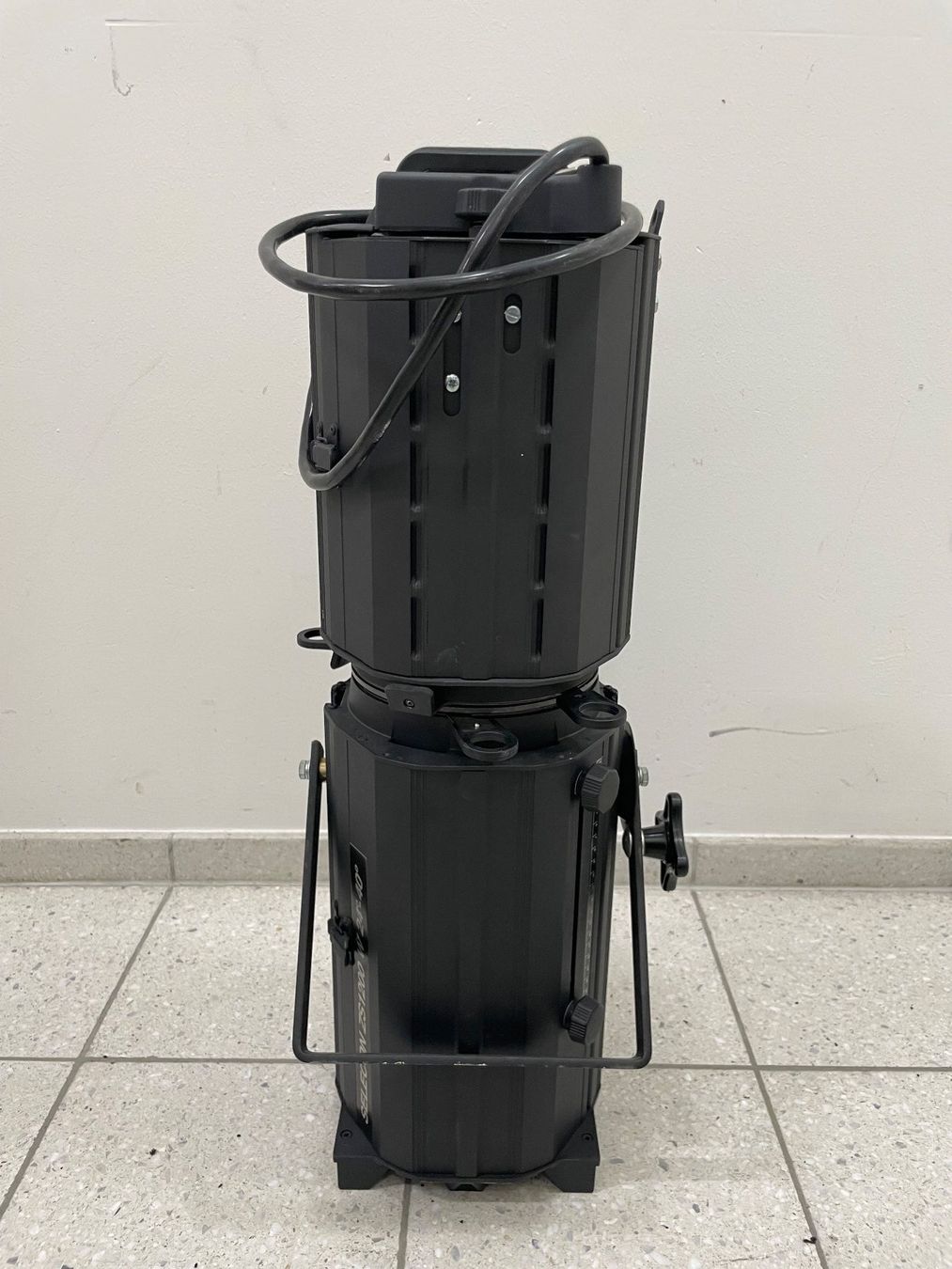 Lampade: Scheinwerfer Selecon 1'200W – Usato da Hittnau venduto da pianokeller 2
