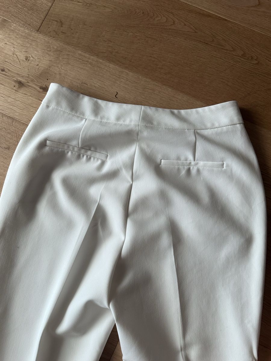 Zara Pantaloni: Zara Hose L neue – Usato da Mels venduto da ricoshop 2