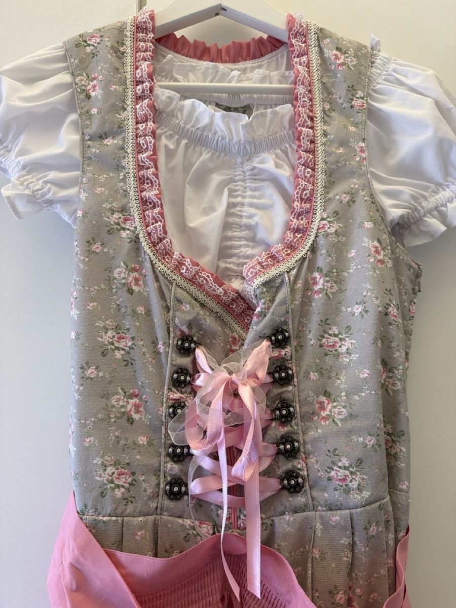 C&A Vestiti: Neuwertiges Dirndl – Nuovo (secondo la descrizione) da Rotkreuz venduto da HKitty92 1