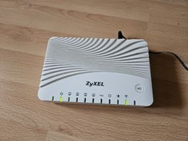 ZyXEL Router P-660HNU-T1