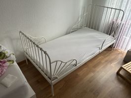 MINNEN Bettgestell weiss, 80x200cm, mit Lattenrost.