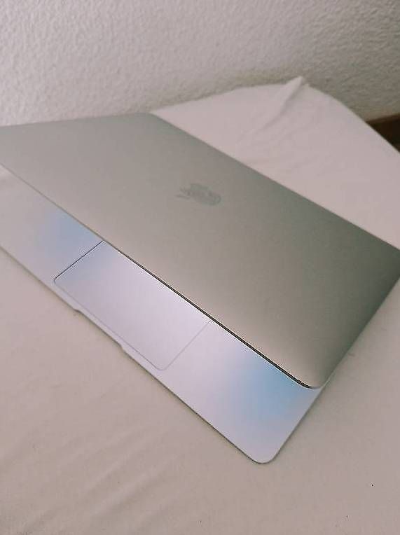 Notebook: Macbook air M1 512Go 16Go – Usato da La Chaux-de-Fonds venduto da Honit.ch 1