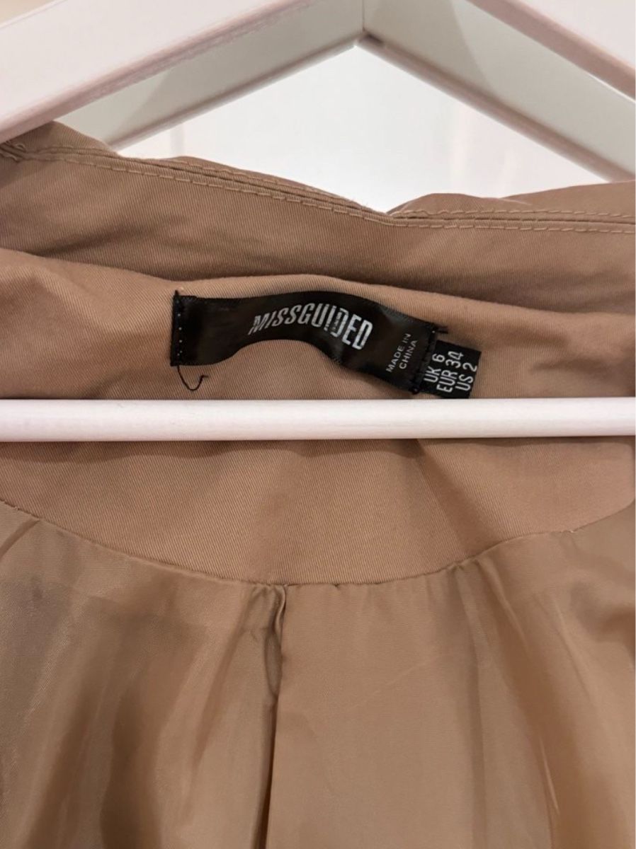 Cappotti: Trenchcoat – Usato da Tuggen venduto da Tantas 1