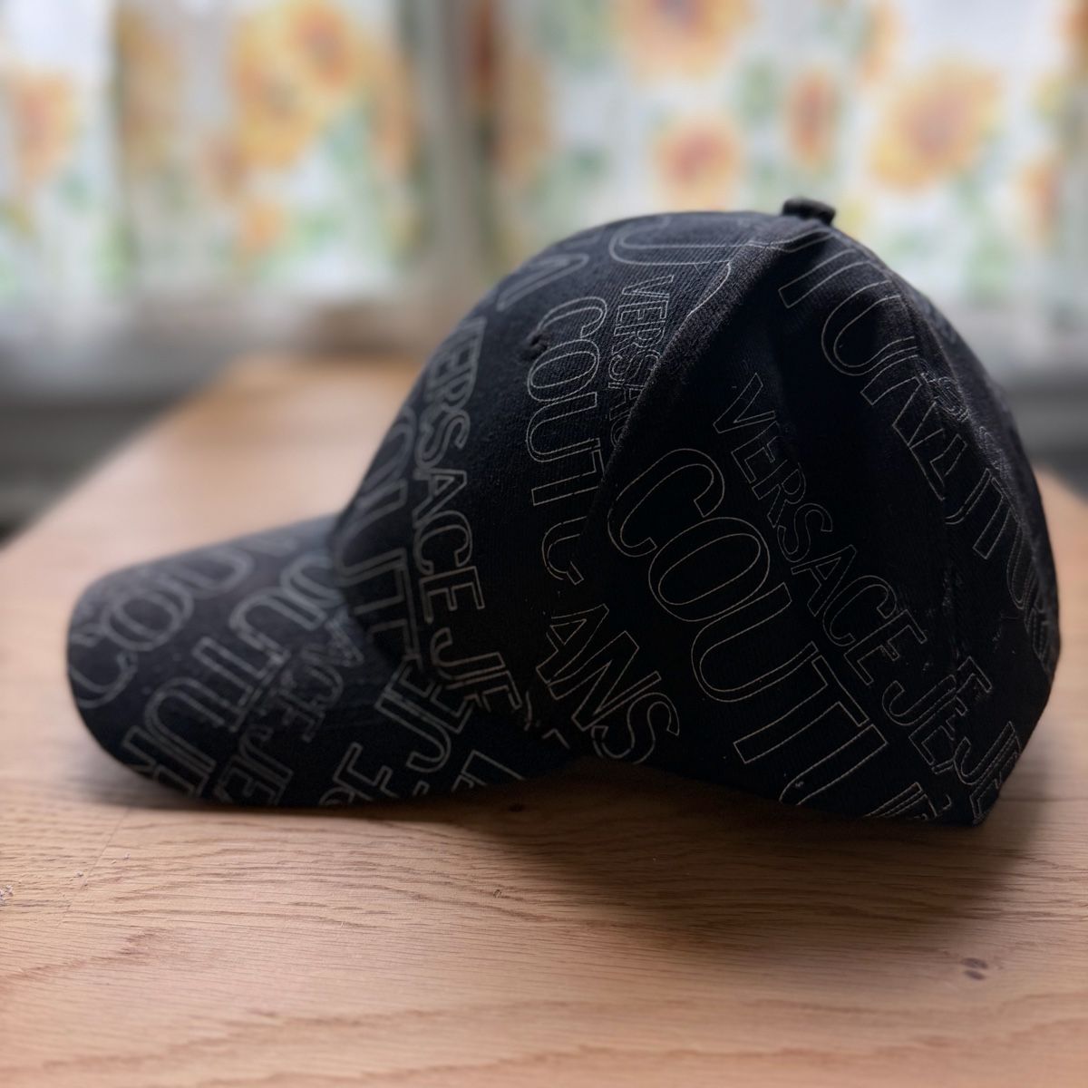 Versace Altro in  Abbigliamento & Accessori: Versace Jeans Couture Kappe Schwarz – Usato da Zürich venduto da d0miNik. 2