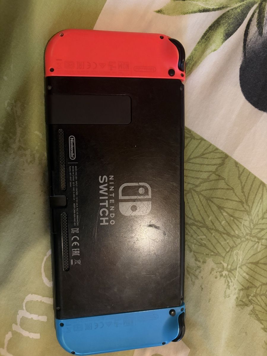 Nintendo Console: Nintendo Switch modes – Usato da La Plaine venduto da izo_t9wk 3