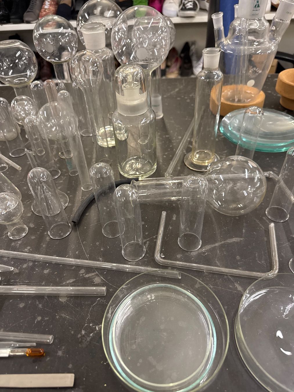 Verres: Chemie-Labor-Gläser Mega-Set – D'occasion à Pratteln par Cartonsducoeur_bl 5