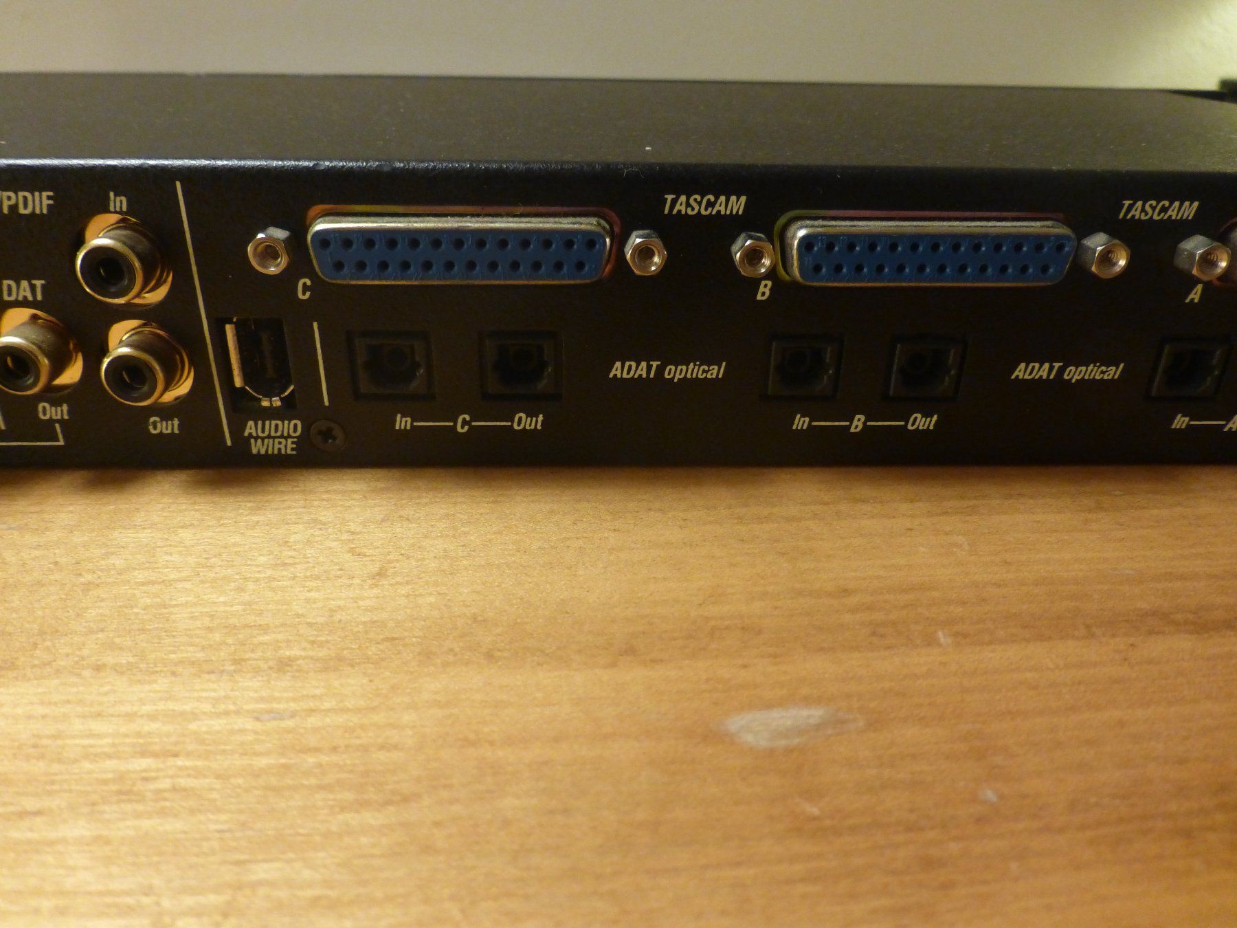 Convertitori: MOTU 2408 MK2 Audio Interface – Usato da Zumikon venduto da psisound 7