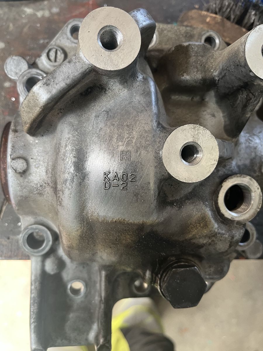 Mazda Tutti pezzi di ricambio auto: Mazda CX5 Differential hinten – Difettoso da Wuppenau venduto da Roman.M6165 5