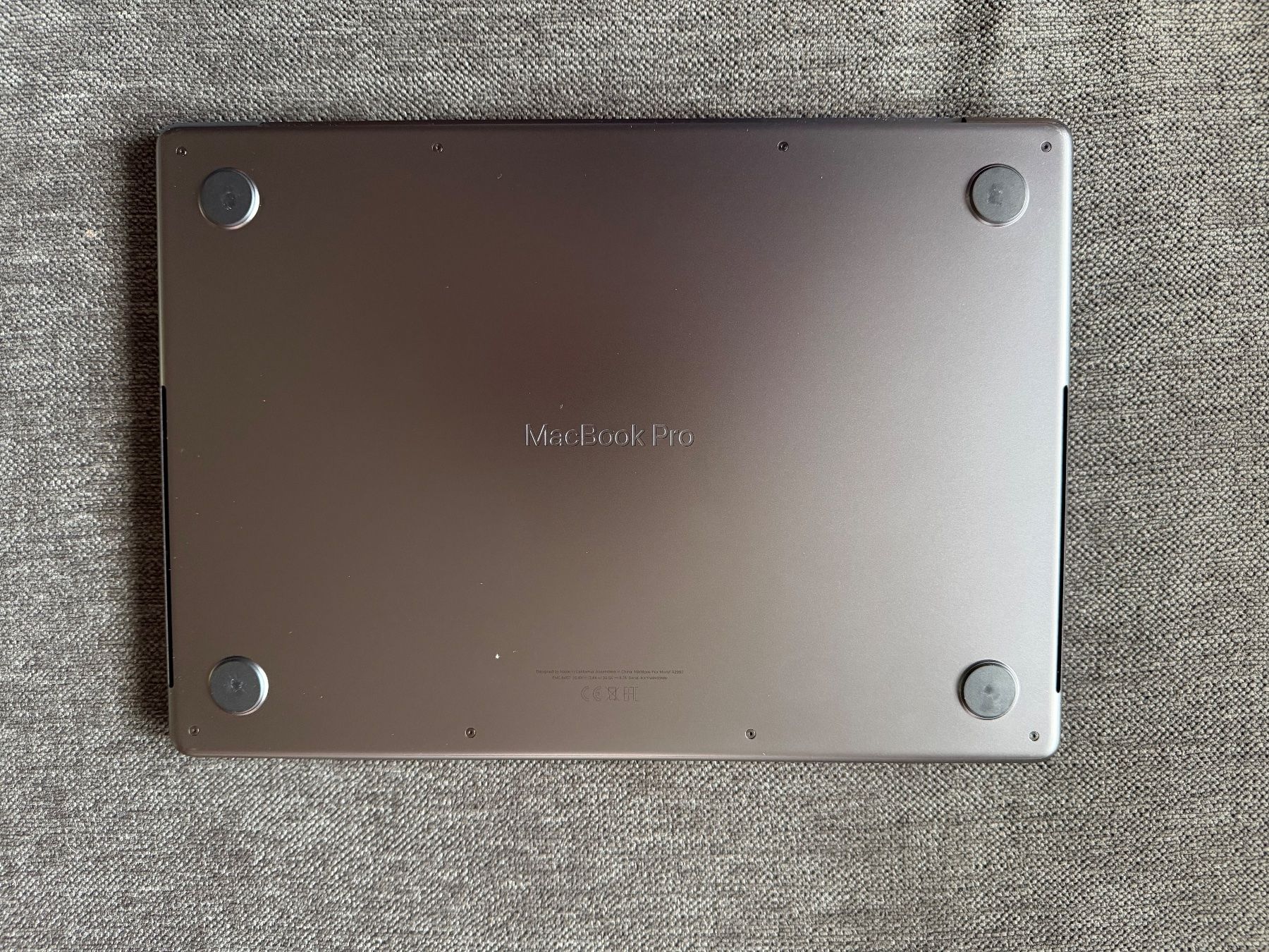 Apple Notebook: Macbook Pro M3 Space Grey 14" 18GB RAM 512GB SSD – Usato da Hägendorf venduto da jan_sj26 2