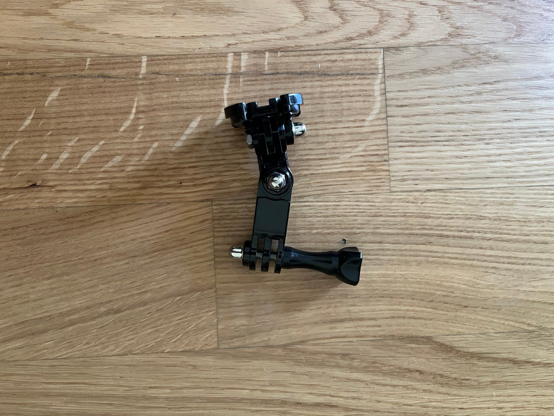 Treppiedi & Teste: GoPro Halterung mit Gelenk, NEU – Nuovo (secondo la descrizione) da Zürich venduto da amo_9bvs
