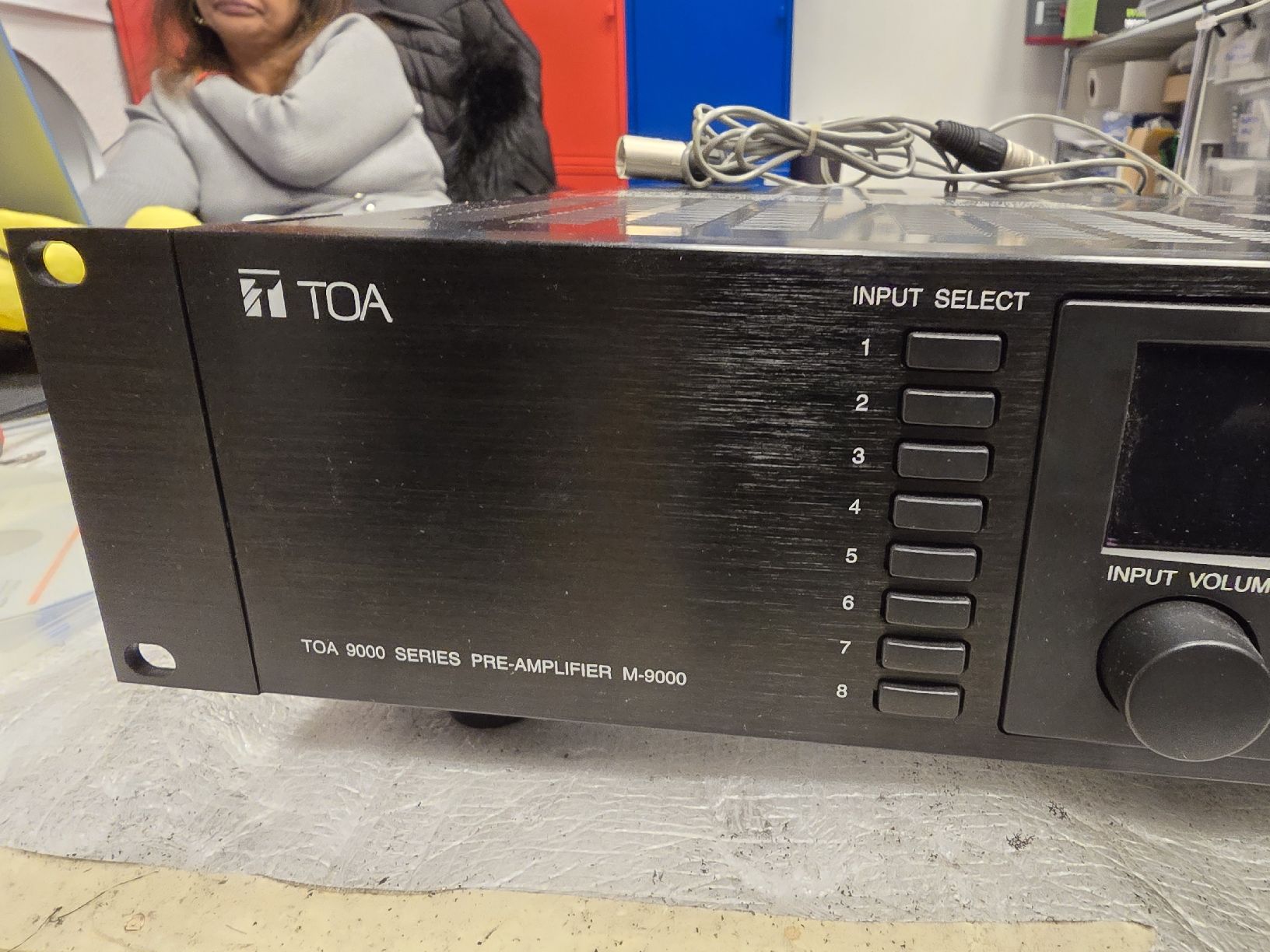Console di mixaggio: Toa Electronics M-9000 - Modular Digital Matrix Mixer – Usato da Zürich venduto da Roy-Events-Zurich 1