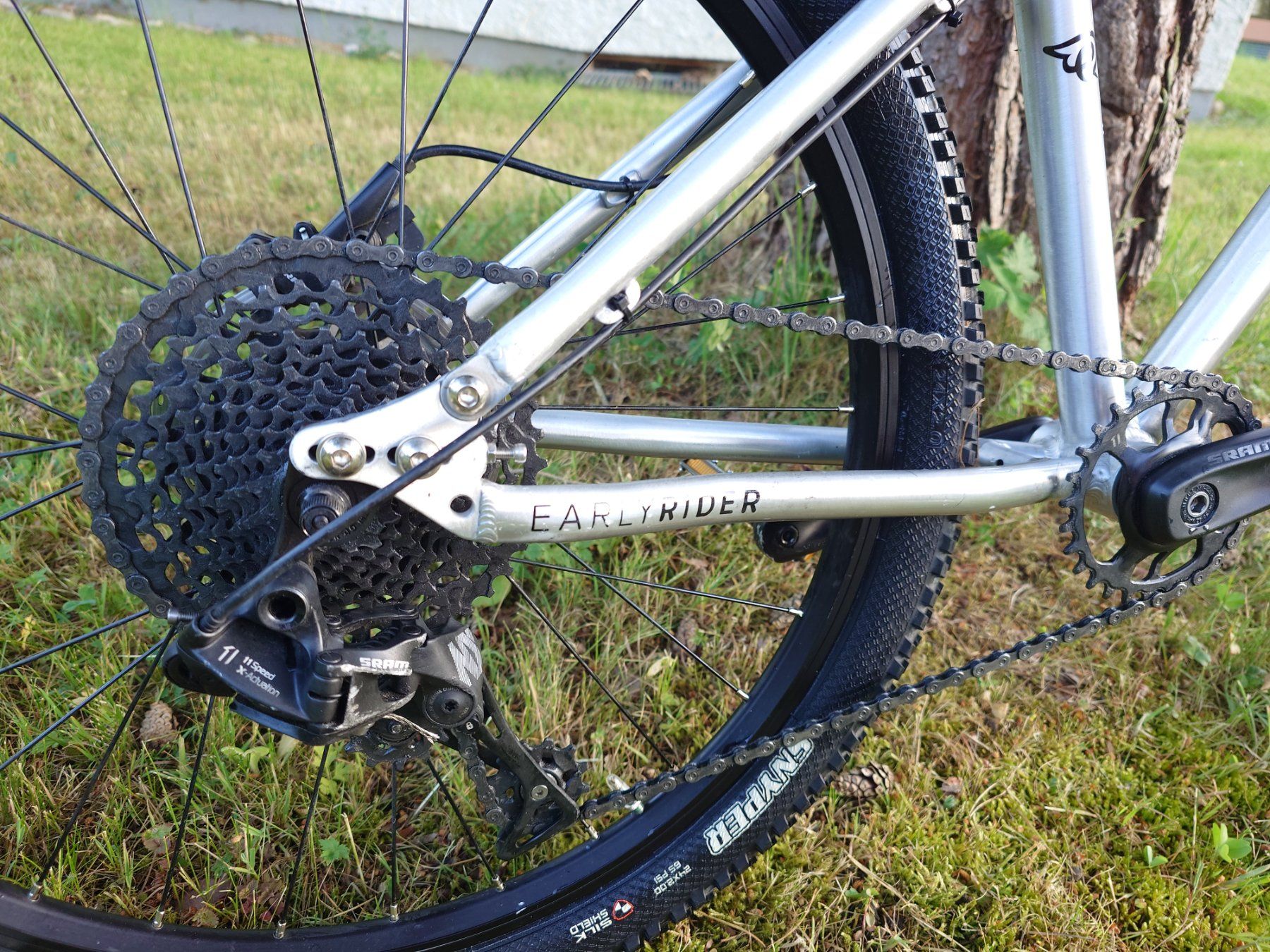 Early Rider Biciclette: Early Rider Hellion Trail Hardtail 24" – Usato da Adliswil venduto da Nikuhlaus 6