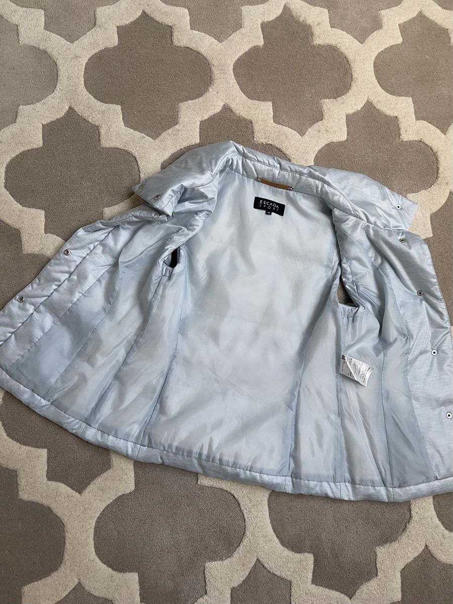 Escada Giacche: Escada Sport Steppweste in Hellblau - Stilvoll – Nuovo (secondo la descrizione) da Winkel venduto da KaschmirArt 4