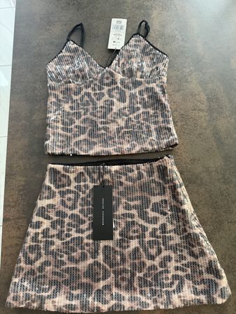 Bershka Pailletten Set Leo Look Grösse XS neu mit Etikett