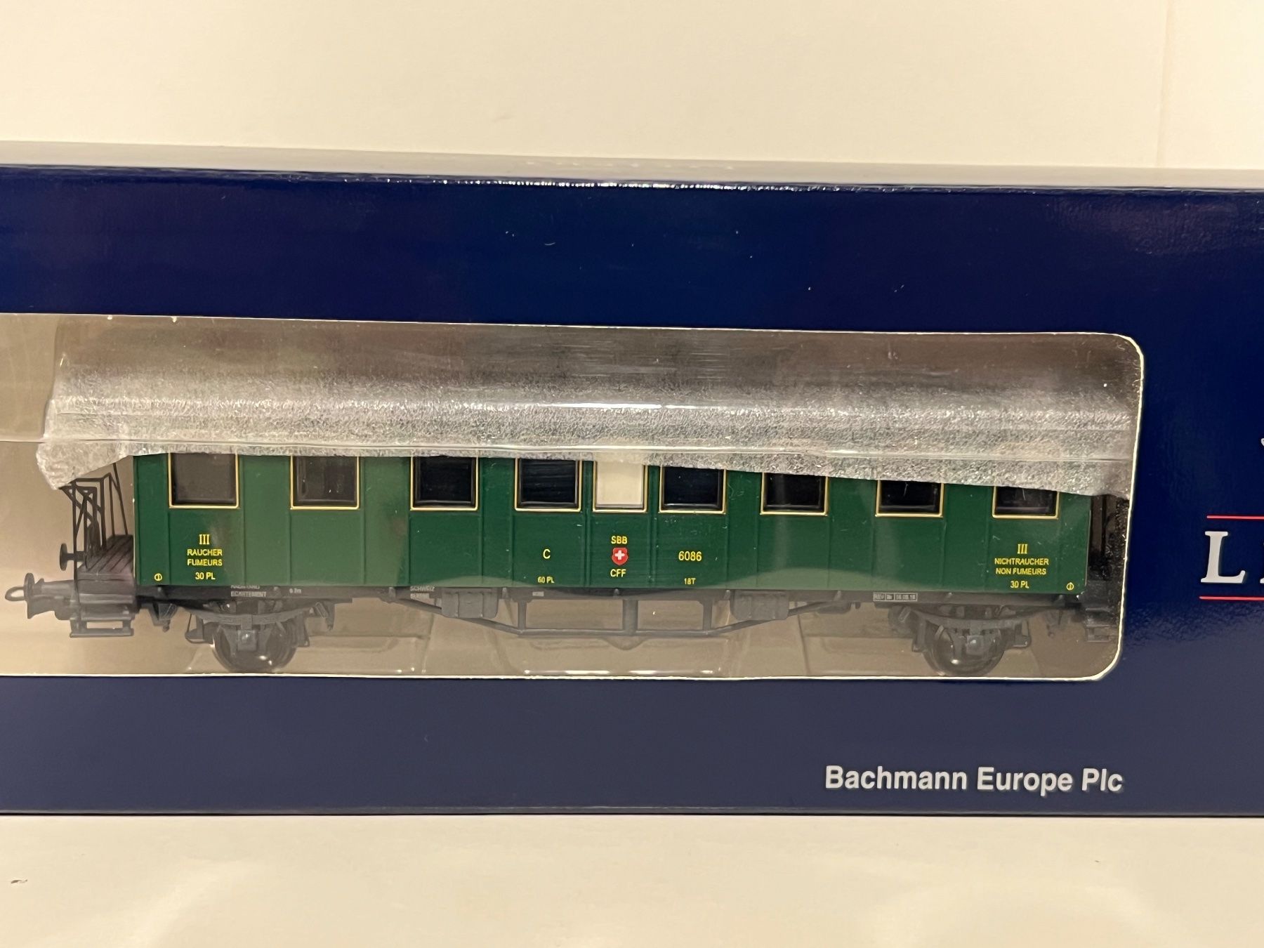 Liliput Modellini di ferrovie: Liliput L334472 SBB-CFF Oldtimerwagen 6086 – Nuovo e nell'imballaggio originale da Neuenhof venduto da ludovicco 1