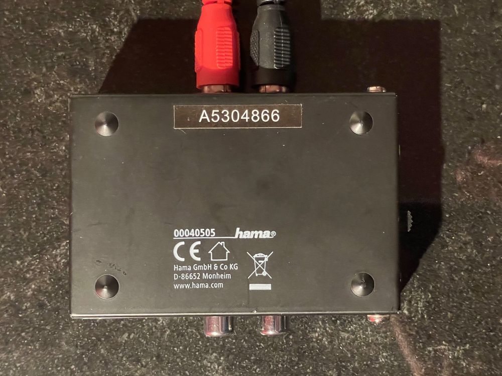 Kleiner Stereo-Audio-Vorverstärker Mit Mikrofon & Kopfhörer-Anschlüssen