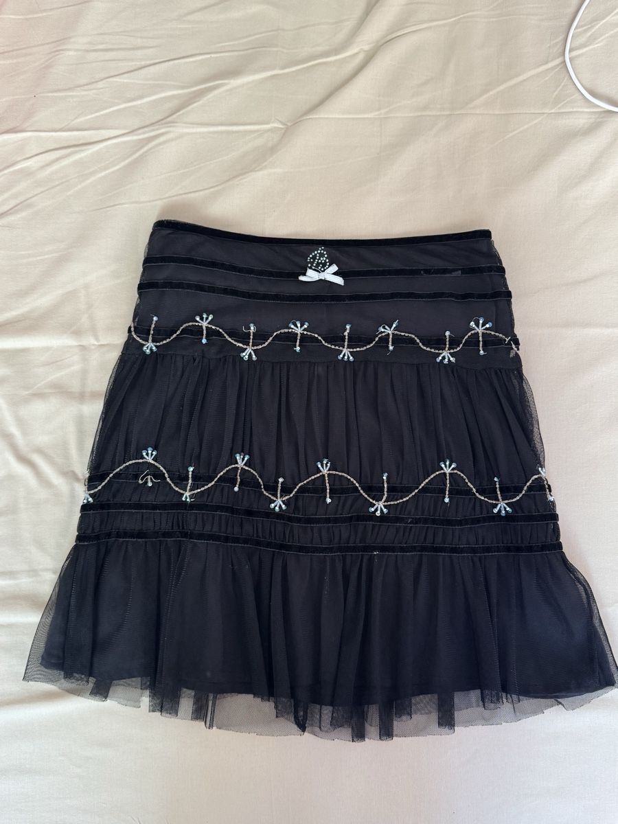 Vestiti & Gonne: Minigonna Miss Blumarine – Usato da Horgen venduto da kat_lmb9