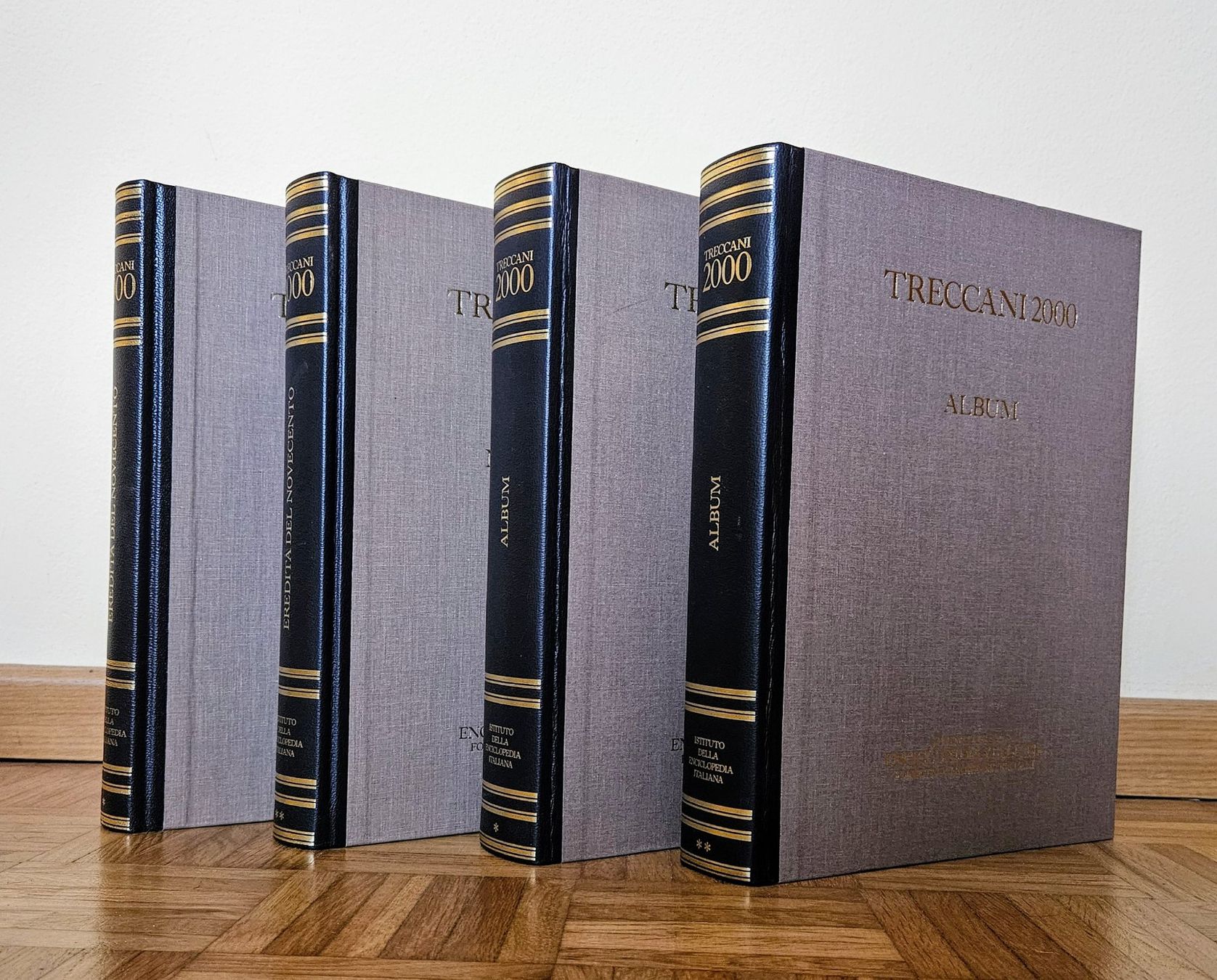 Libri: TRECCANI 2000, Eredità del Novecento, 2+2 volumi – Usato da Lugano venduto da Numisartes 2