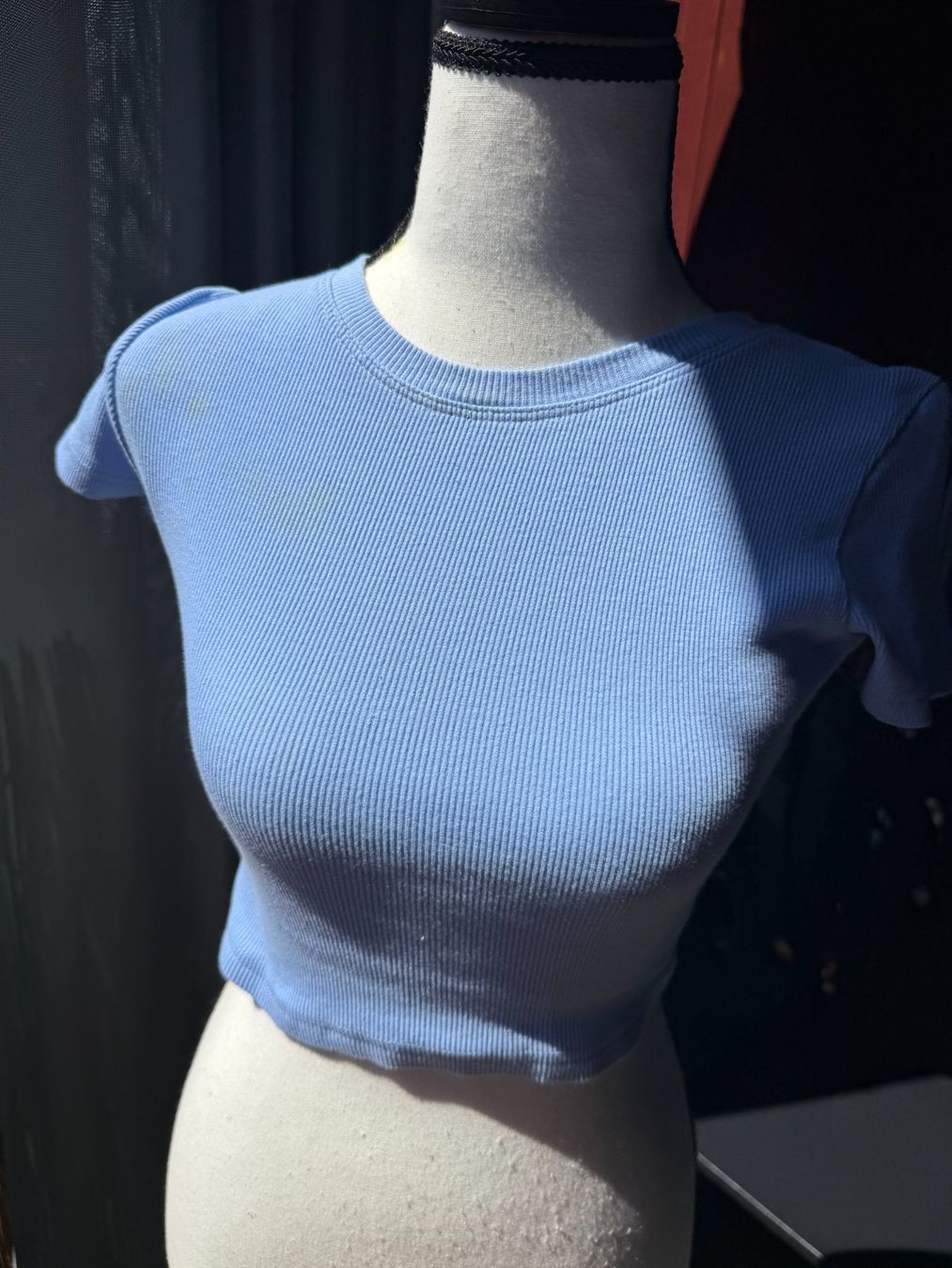 Top: Damen Crop Top hellblau Grösse S – Usato da Riehen venduto da ann_76jw 7