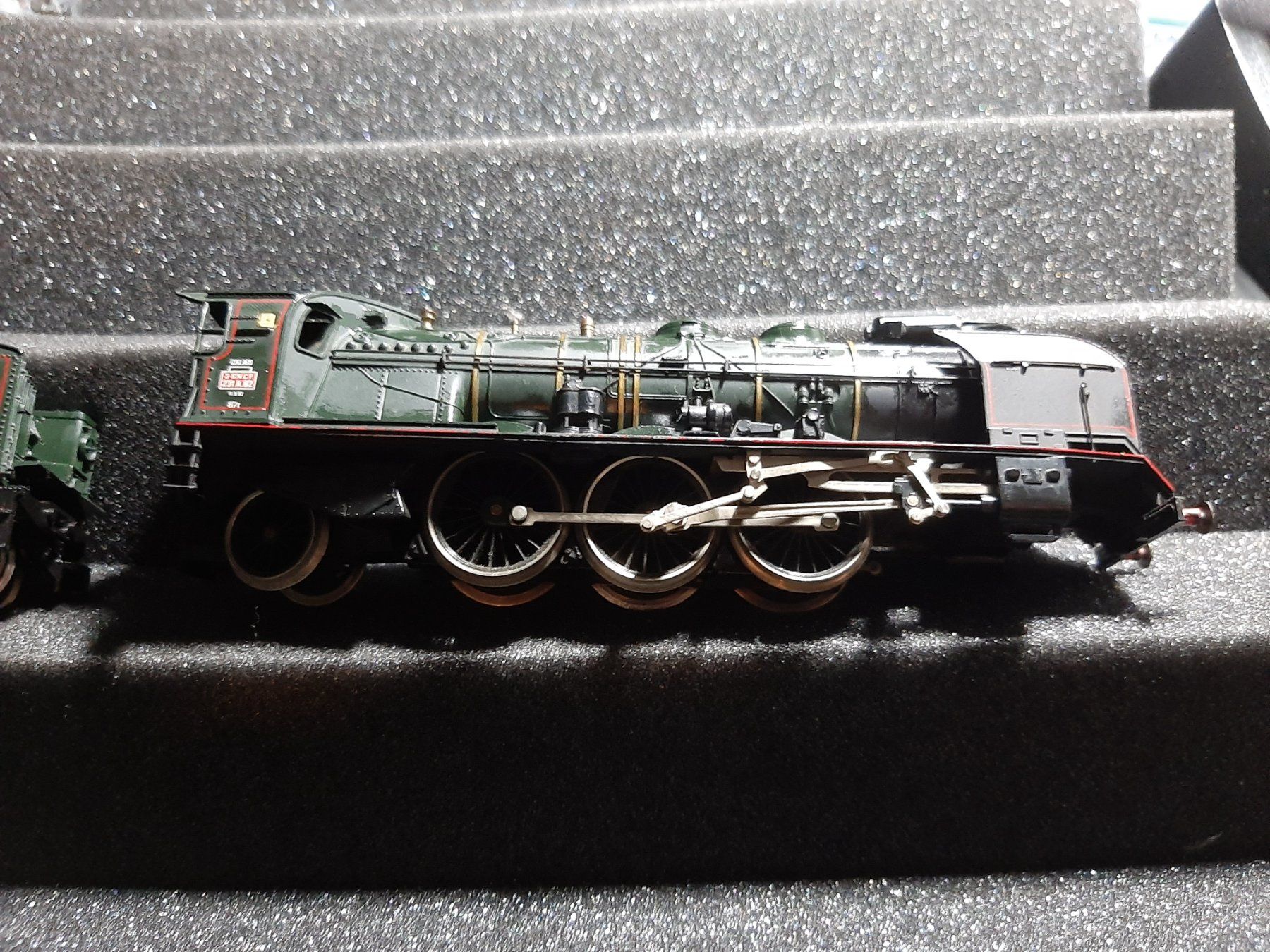 Jouef Modellini di ferrovie: JOUEF CALAIS SNCF 231 K 82  REF.5 – Usato da Avully venduto da RIVALIS