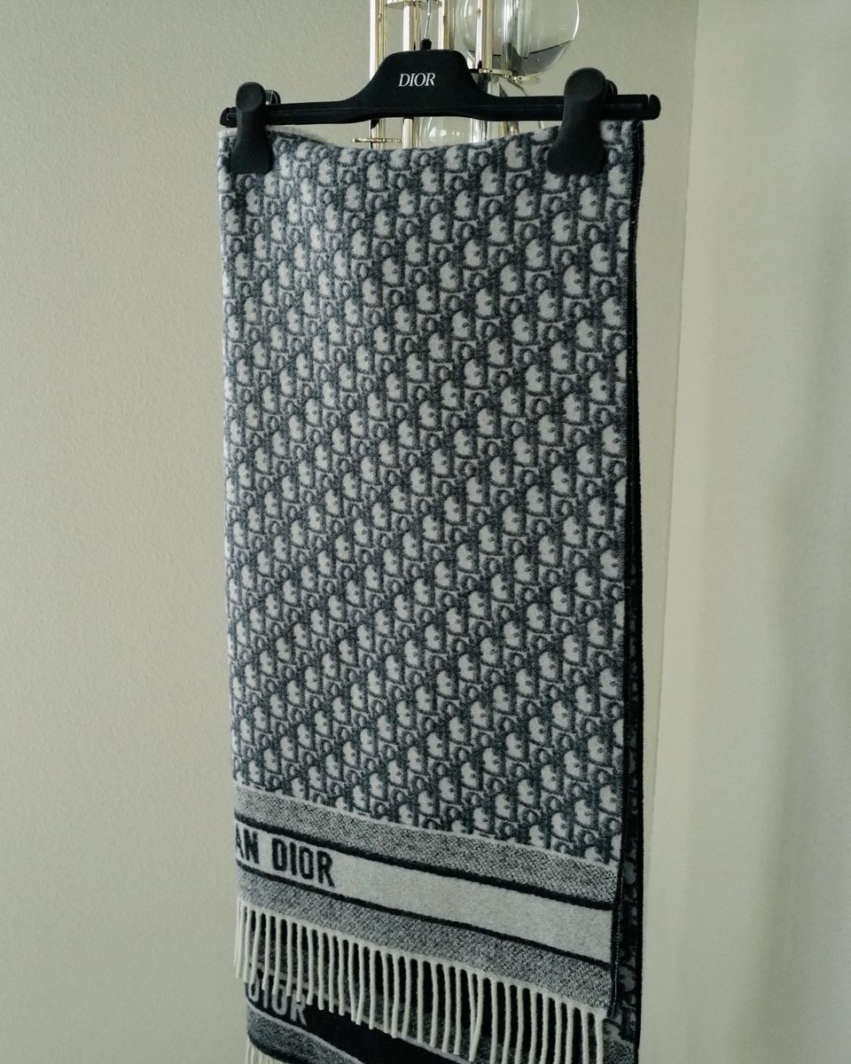 Dior Sonstige Damenmode: PONCHO REVERSIBLE DIOR OBLIQUE – Neu (gemäss Beschreibung) aus Meilen von myc_h9kw 1