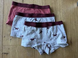 3er Pack Unterhosen Grösse 122/128 top Zustand 