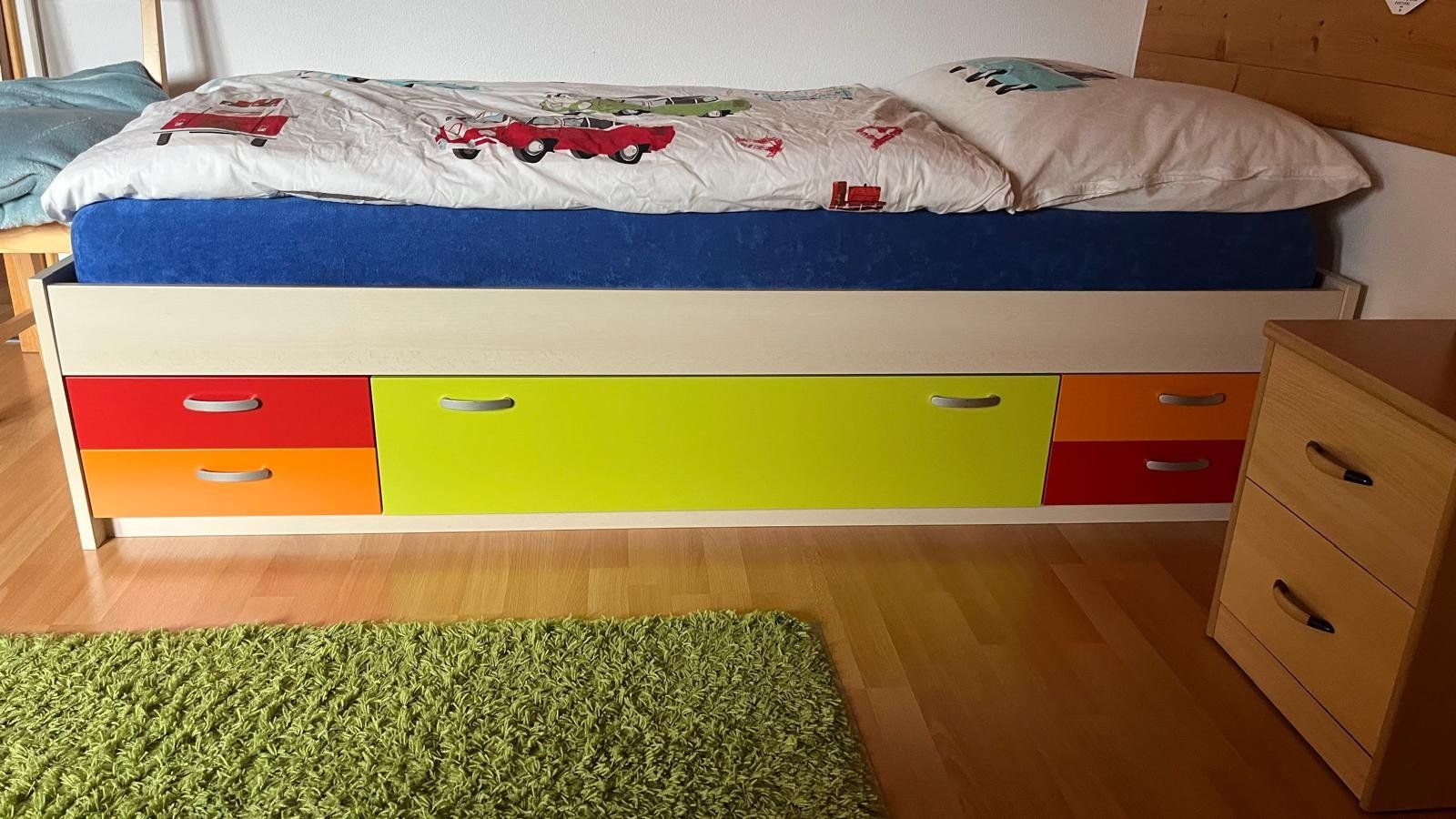 Pfister Betten: Jugendbett 90x200m – Gebraucht aus Bülach von lar.rech