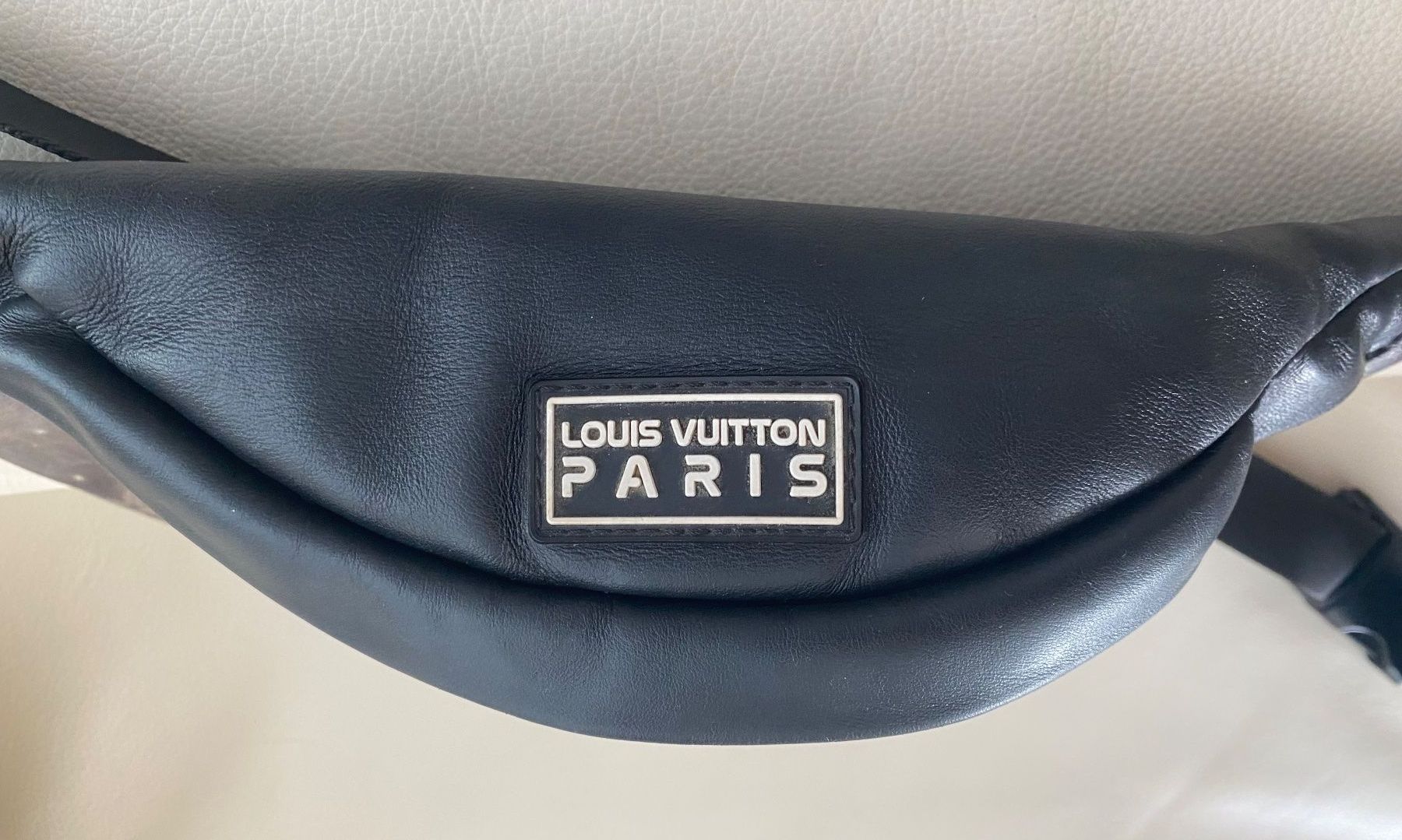 Louis Vuitton Sacs: EYECATCHER - LOUIS VUITTON Bumbag Monogram Galaxy – Neuf (Voir description) à Winkel par ferrari2022 8
