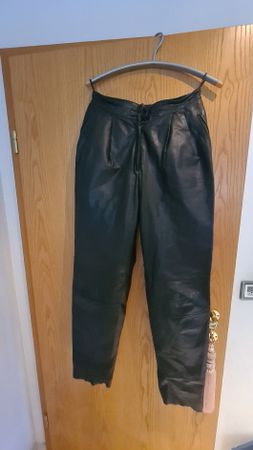 Coole Lederhose, echtes Leder, Gr. 42, neuwertig!