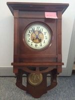 Wanduhr aus Massivholz ! ca. 80-jährig !
