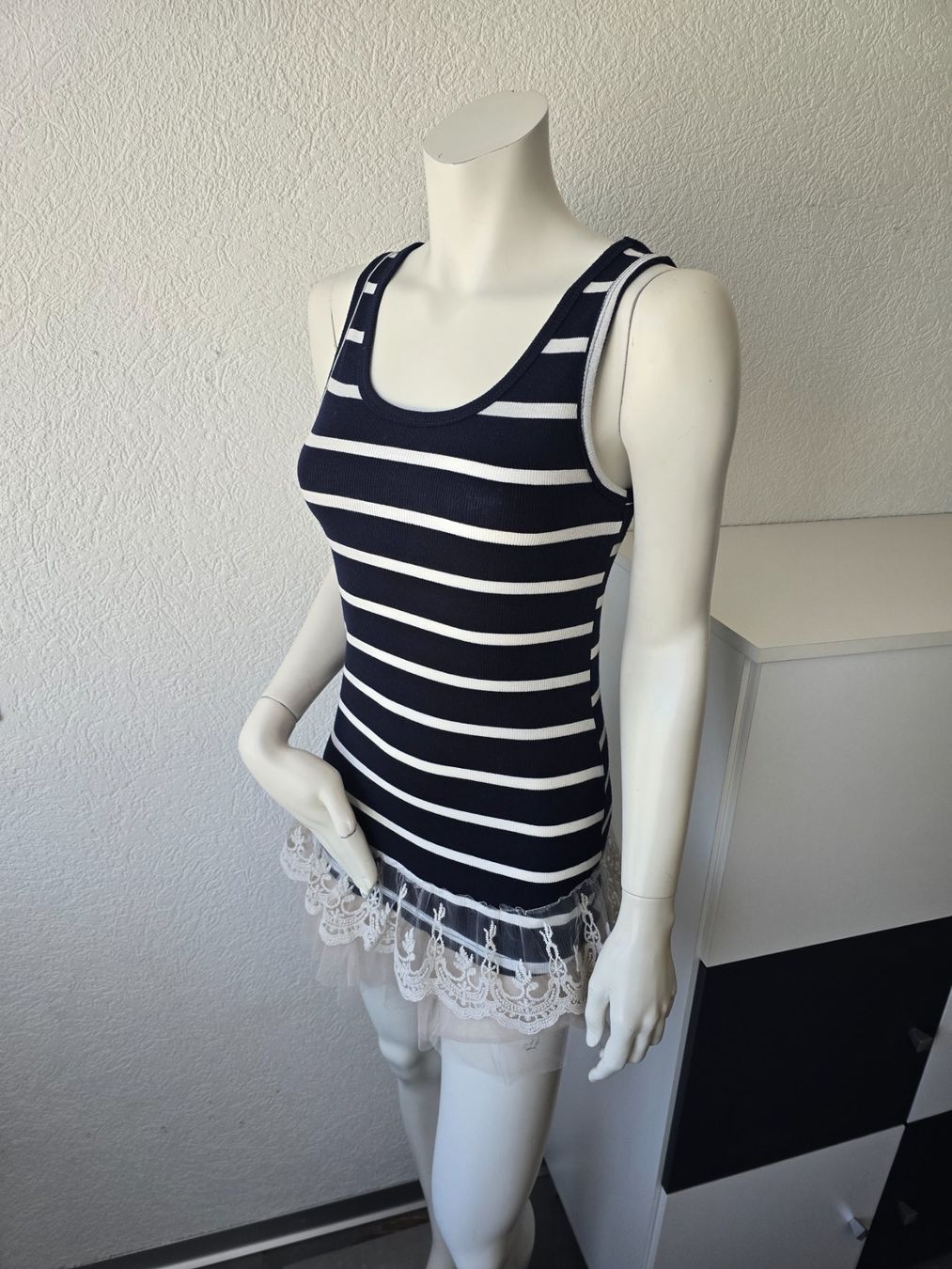 Robes: Robe "Molly Braken" taille unique Neuve – Neuf avec emballage d'origine à Les Verrières par kitel79