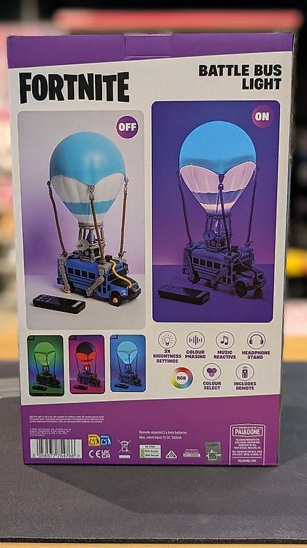 Statuette: Lampada diorama Fortnite Battle Bus  – Usato da S. Antonino venduto da UPSTORE 1