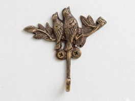 Joli crochet mural vintage en bronze - motif oiseaux
