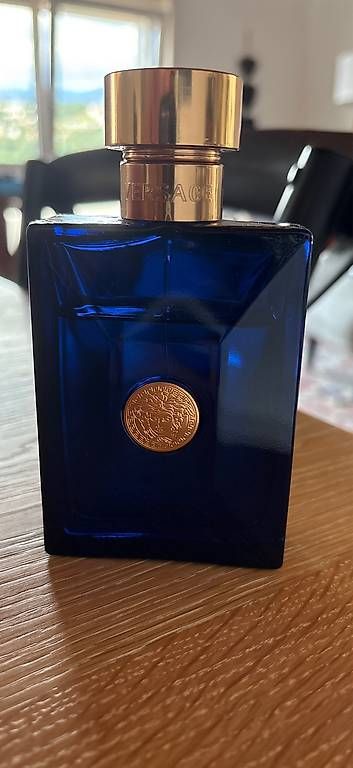 Profumi & Eau de Toilette: Profumo versace dylan blue – Usato da Pregassona venduto da Nicolas-Lusenti 2