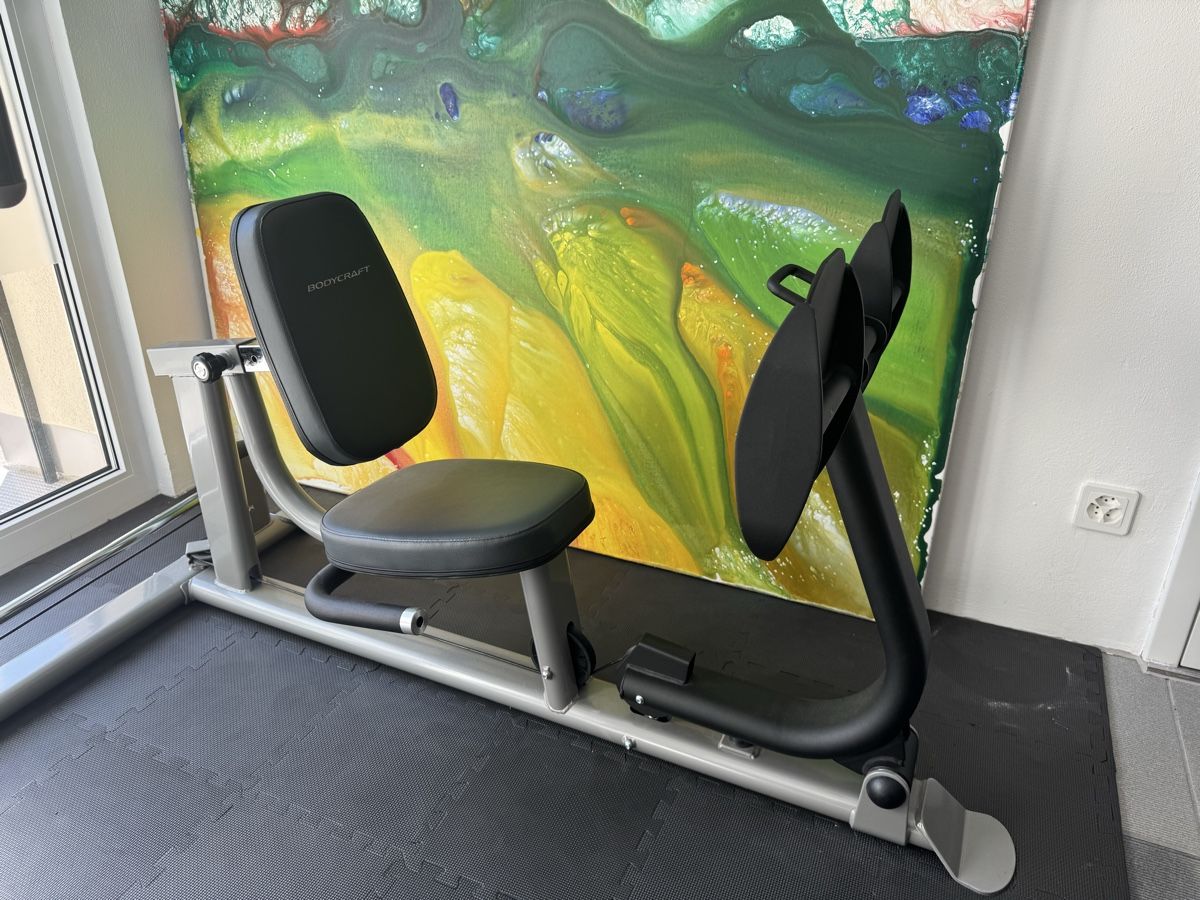 Hometrainer: BodyCraft Elite V5 Multistation mit Beinpresse – Usato da Bergdietikon venduto da LA-Sunshine 2
