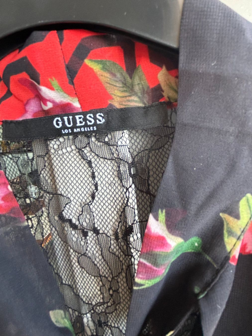 Guess Vestiti: Kleid Guess, Grösse M, Sommerkleid – Usato da schmerikon venduto da nicole091 9